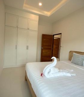 Chaloklum Villa | Canal Villa