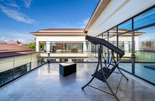 Na Chom Thian Villa | Luxury 10-Bedroom Pool Villa near Jomtien Beach, Pattaya