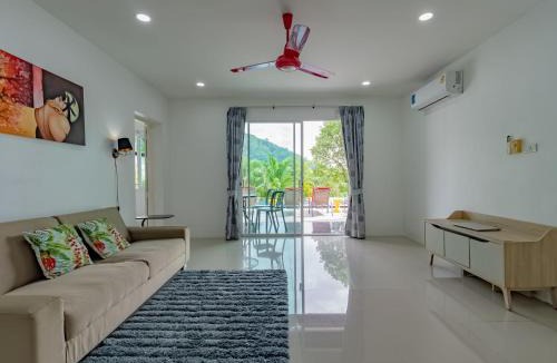 Chalong Villa | Villa Nap Dau Crown Private Pool Villa Phuket