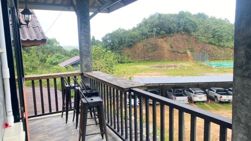 Thong Pha Phum Bed & Breakfast | Love Loft Homestay