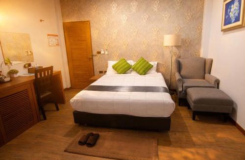 Chiang Rai Hotel | 777 Food & Bed