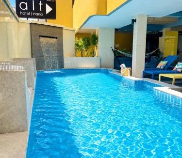 Ploenchit Hotel | Alt Hotel Nana by UHG -Nearby Benjakitti Park & Queen Sirikit National Convention Center