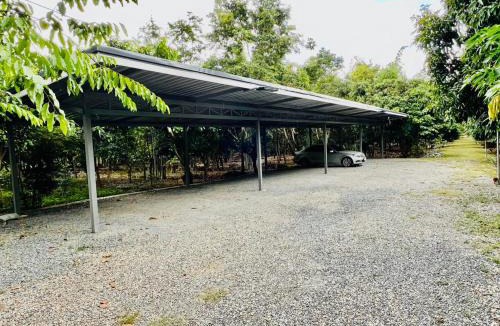 Ban Hong House | Resort de Si Tia