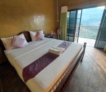 Mae Fa Luang Apartment | บ้านรวมชา รีสอร์ท