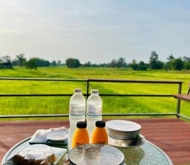 Na Chueak Hotel | อินาคา พูลวิลล่า มหาสารคาม f1