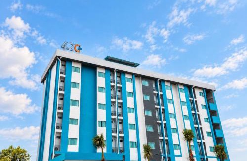 Nakhon Sawan Hotel | 42C Lite Hotel