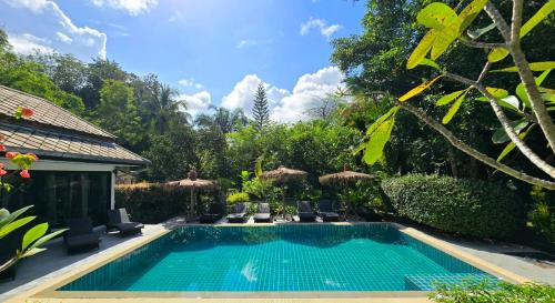 Khuekkhak Cabin | Exotic Boutique Hotel