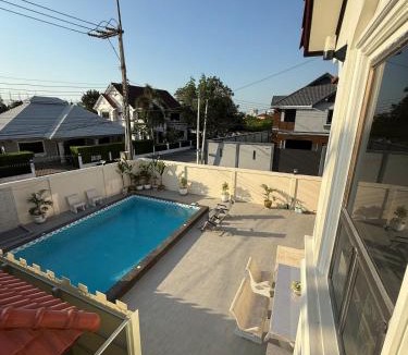 Na Kluea Villa | 5BR Private Pool