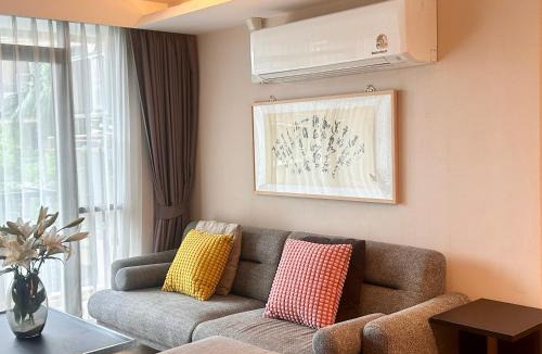 Chong Nonsi Apartment | Cosy Stay Home Sathorn