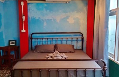 Ratchathewi Hostel | 201 Art in town Hostel