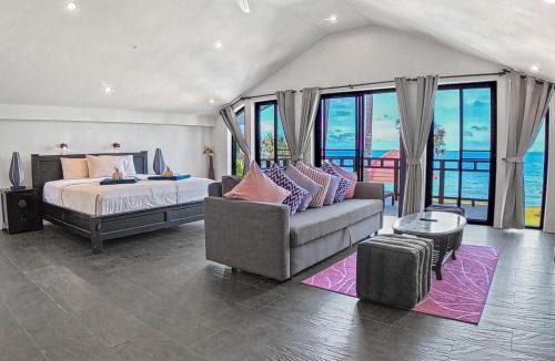 Ko Lanta Villa | Beachfront! 3 Bedrooms - Malee Beach Villa E7