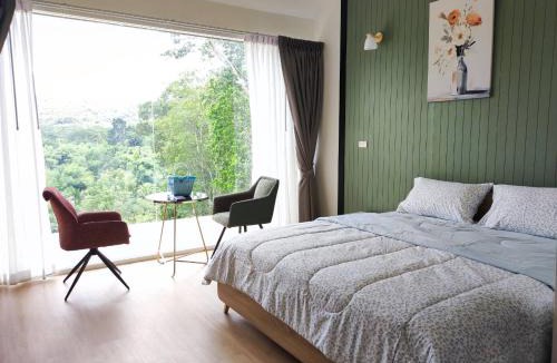 Na Di Hotel | 217 Little Hill