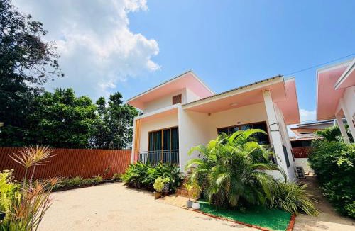 Baan Tai Villa | Jenny Garden House