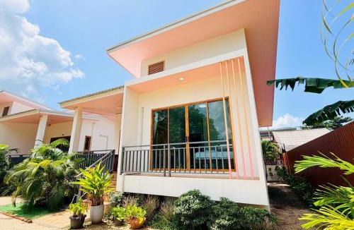 Baan Tai Villa | Jenny Garden House