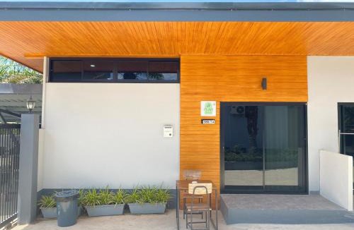 Krabi Villa | Palm Living Suite