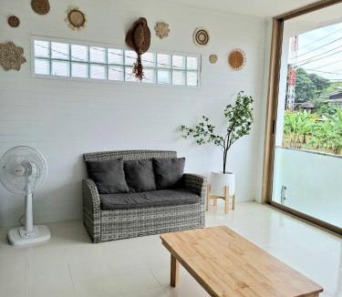 Wat Ket House | HAPPY STAY 982 - 3BR Modern House Wat Ket Chiang Mai