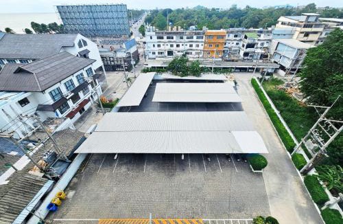 Ban Bang Saen Apartment | Condo The Beach Bangsaen 327/38