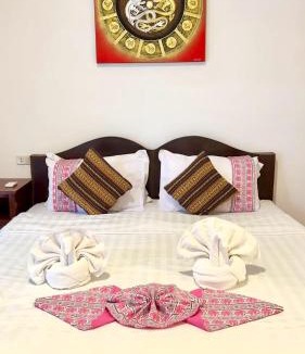 San Sai Bed & Breakfast | Suan Hom Resort