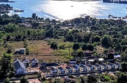 Sirindhorn Hotel | TK Resort