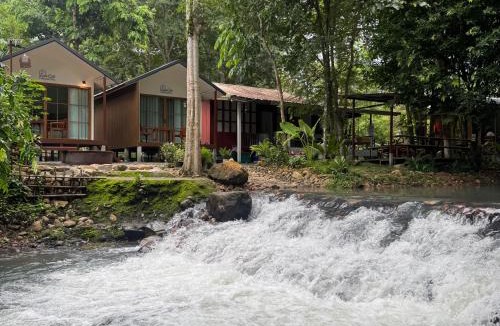 Kaeng Khoi House | ลิตเติ้ล แคมป์ ชะอม