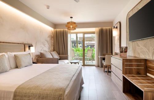 Mai Khao Hotel | Riu Palace Phuket - All Inclusive