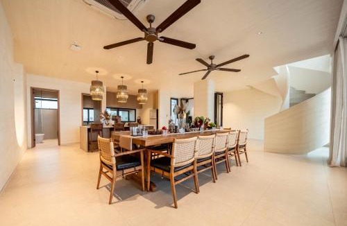 Nong Prue Villa | Lake House Pool Villa KTV&BBQ Peaceful Retreat