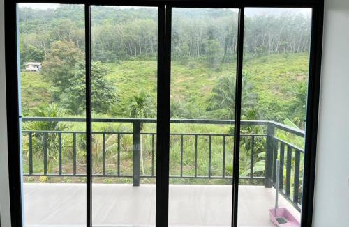 Ko Lanta Villa | บ้านพรหมจันทร์