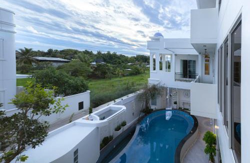 Nong Kwai Villa | Beaumont Pool Villa with Rooftop and Billiards