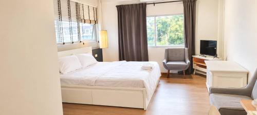 Prawet Bed & Breakfast | Human Touch Rooms - Soulful Bangkok Hideout