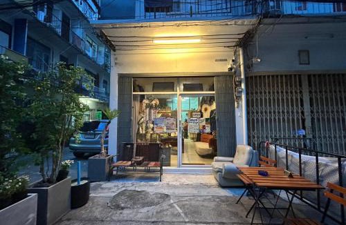 Bang Khun Phrom House | PAMA'Pranakorn Guesthouse