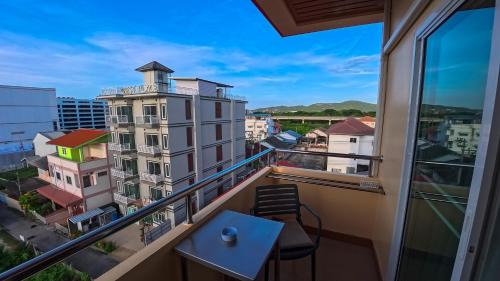 Hua Hin Hotel | Sky Villa Hua Hin Guesthouse - Adults-Only