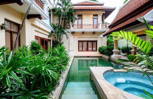 Na Chom Thian Villa | Balinese 3BR Pool Villa with Sauna (BA3)