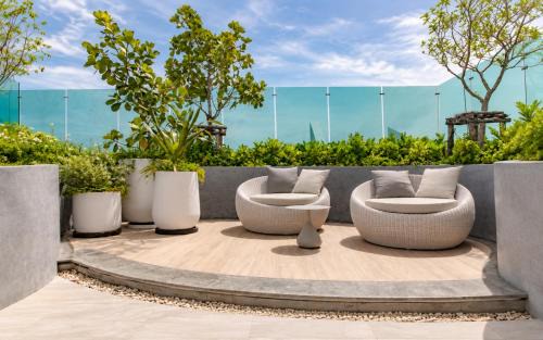 Ban Bo Han Apartment | Title Serenity 1-Bedroom Suite with Balcony by TVC C205
