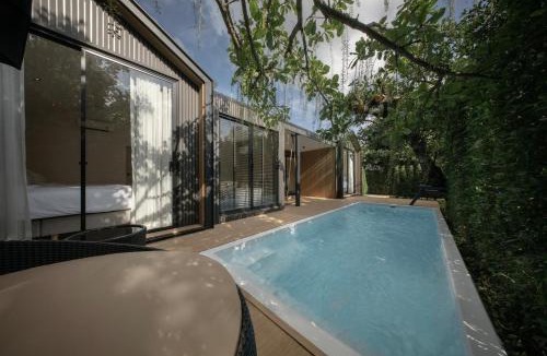 Khlong Toei House | VIA Private Poolvilla 2 Sukhumvit 50