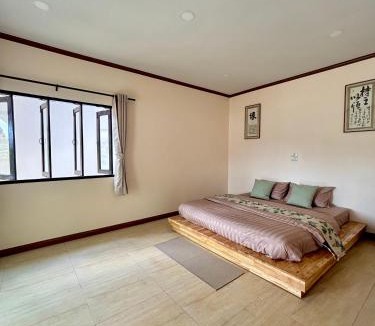 Mok Cham Pae House | ต๊ะปลอยโฮมสเตย์ บ้านรักไทย