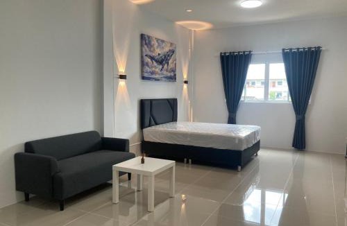 Nai Mueang House | นอนละมุนเพลส