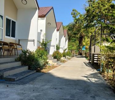 Ko Mook Hostel | Mumzai House 2