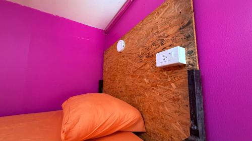 Ramkhamhaeng Hostel | Pink Kraken Hostel