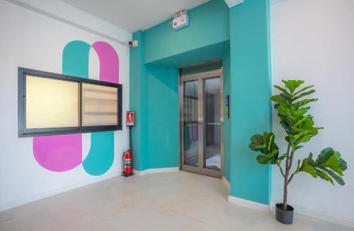 Ban Bang Saen Hotel | โรงแรมสีสันบางแสน See San Hotel Bangsaen