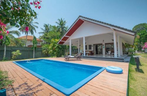 Thai Mueang House | Paradise House Pool Villas - Near Thai Mueang Beach