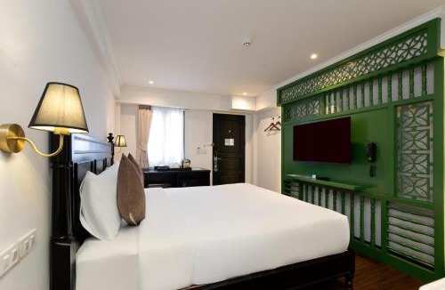 Bangkok Yai Hotel | Bangluang Boutique Hotel nearby Wat Arun