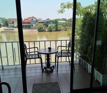 Ayutthaya House | Baan Keang Chon Ayutthaya บ้านเคียงชล อยุธยา