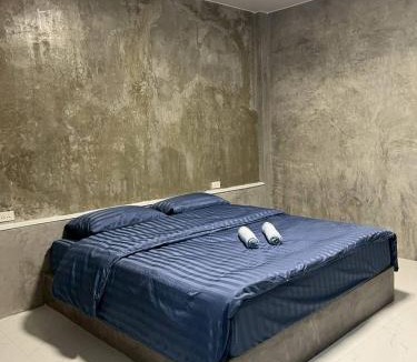 Phan Thong Hostel | K-Am คราม อมตะ รีสอร์ต