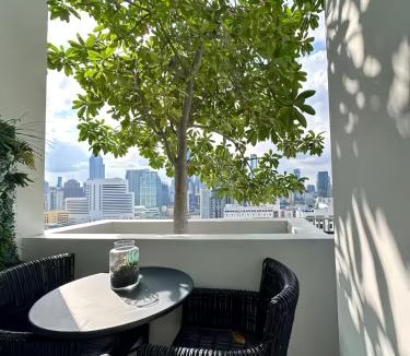 Nana Apartment | Hyde Sukhumvit 11 at Nana BTS Station