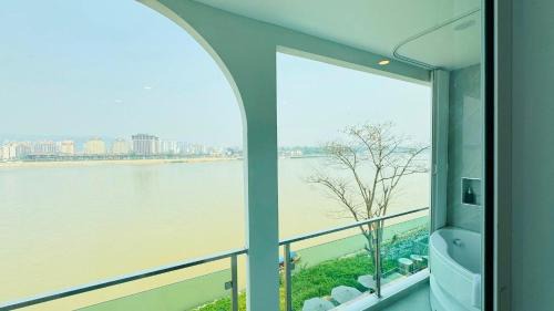 Sop Ruak Hotel | โรงแรมดีวิว โกลเด้นไทรแองเกิ้ล เชียงแสน - Dview Golden Triangle Hotel Chiangsaen