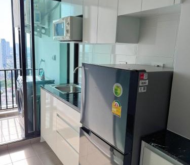 Talat Phlu Apartment | BTS边躺看水门寺大佛 4站到暹罗天地绝美景观新公寓new