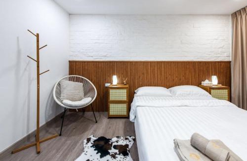 Phaya Thai Apartment | Modern Muji Style Townhouse Ari Area