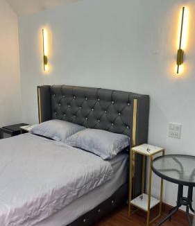 San Kamphaeng House | บ้านสวนเอ็มบีน่า
