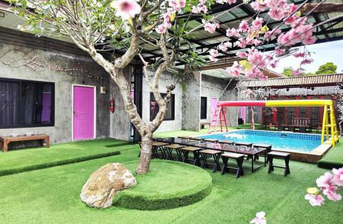 Nong Prue Villa | Tiki Pool Pattaya