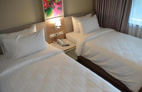 Dusit Hotel | โรงแรมสวนดุสิต เพลส